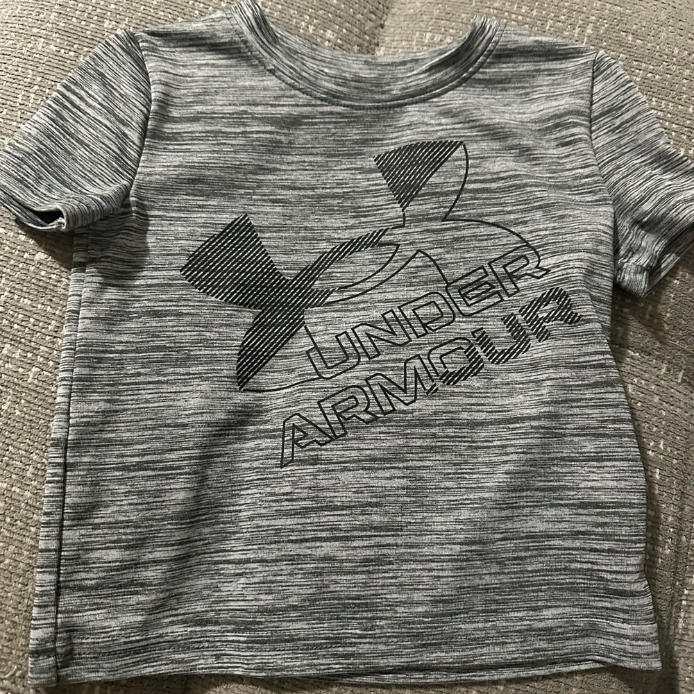 Under Armor T-shirt